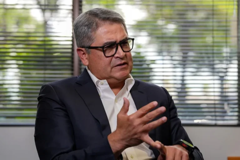 Juan Orlando Hernández regresará a Honduras tras suspensión temporal de orden de captura